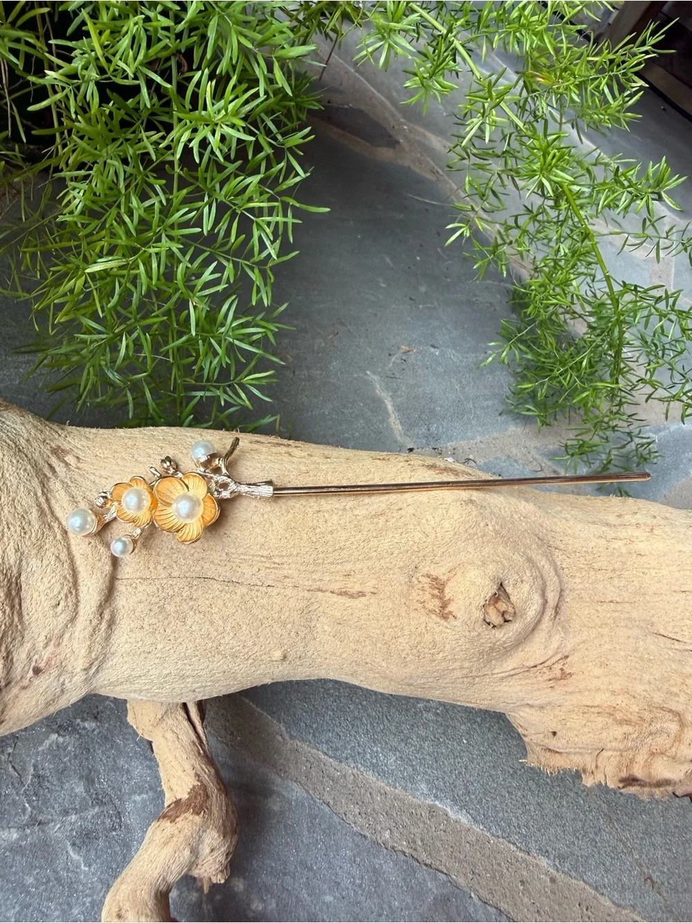 New🌟Free People-Gold Floral Pearl Stick Pin